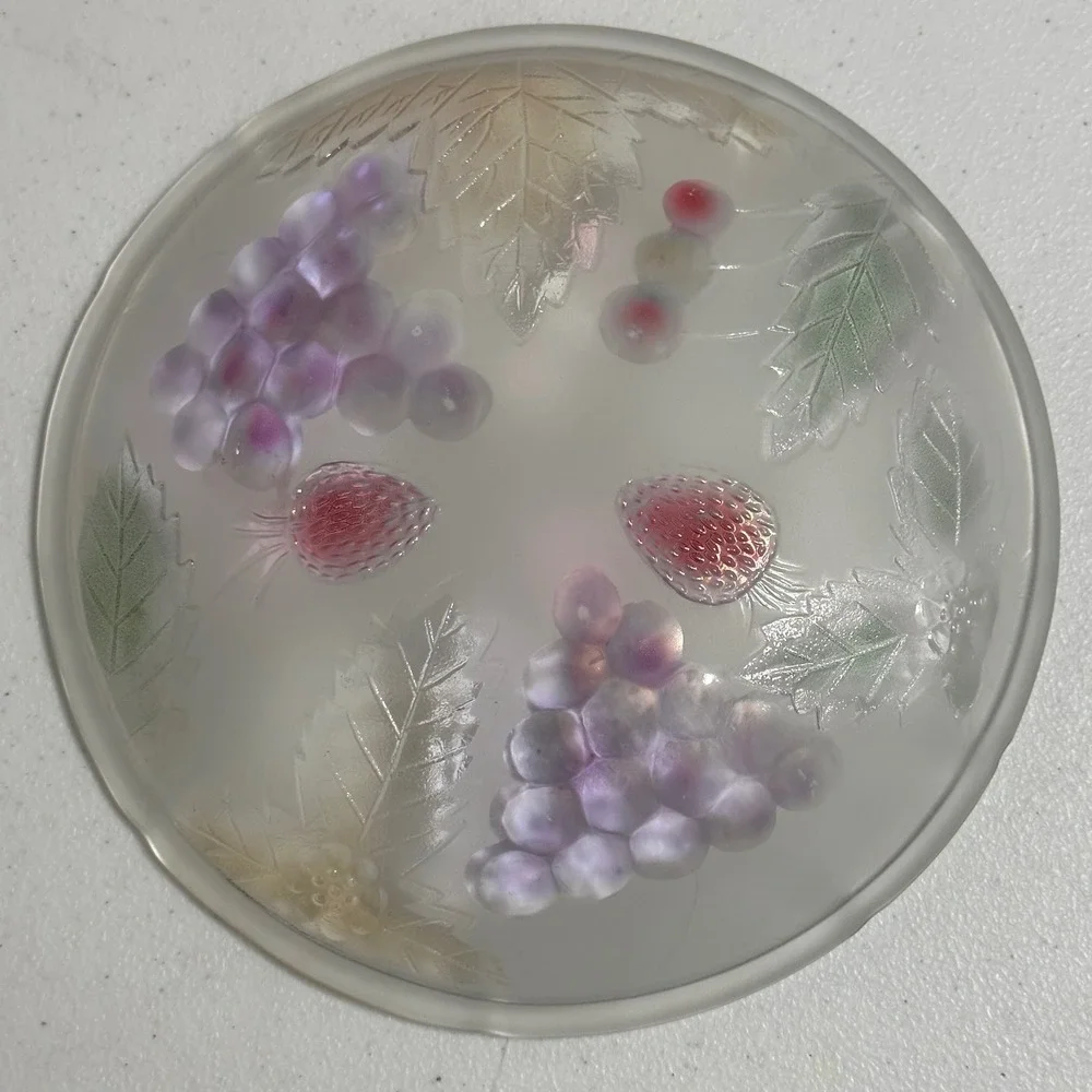 Frosted Glass Fruit Motif Serving Plate Iridescent‎ Grapes Strawberries VTG 8.5